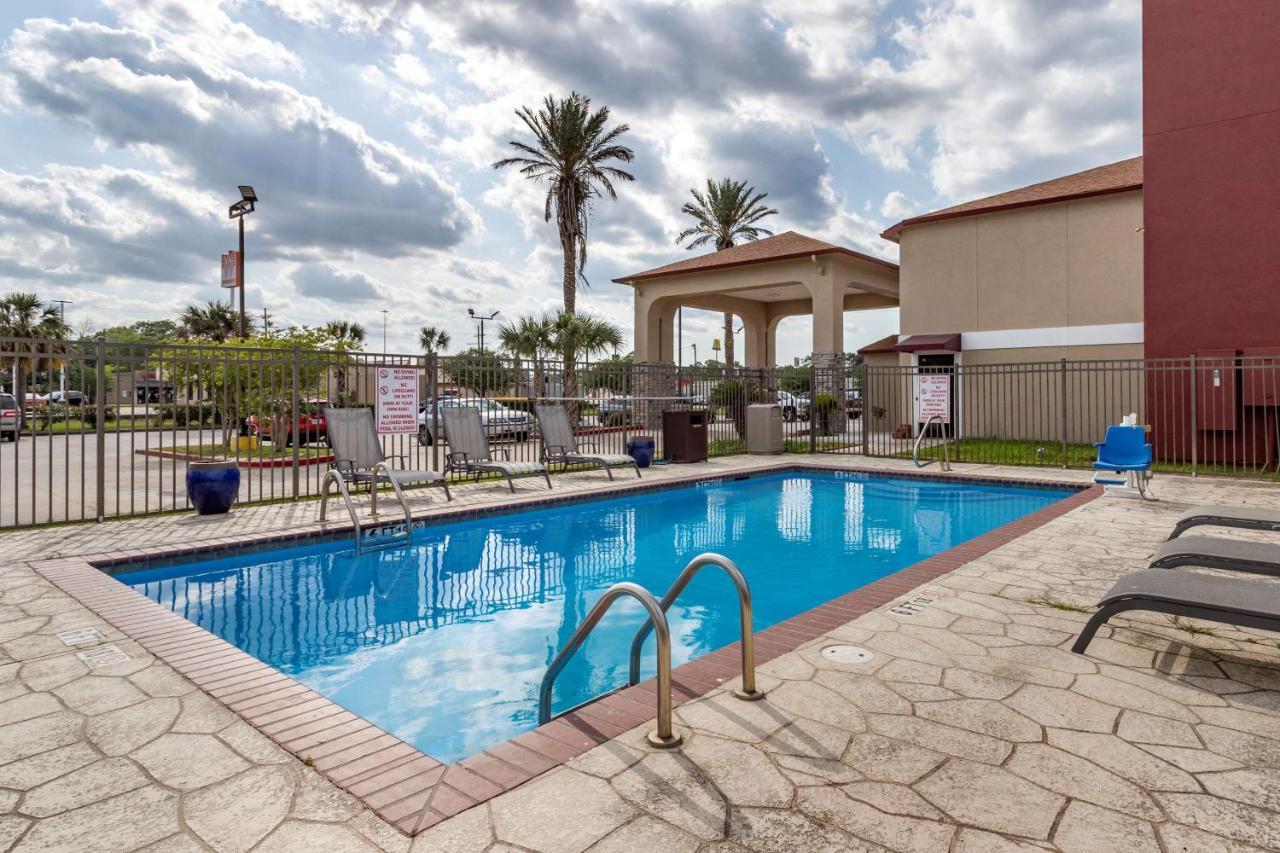 Best Western Plus Orange County Vidor Eksteriør bilde